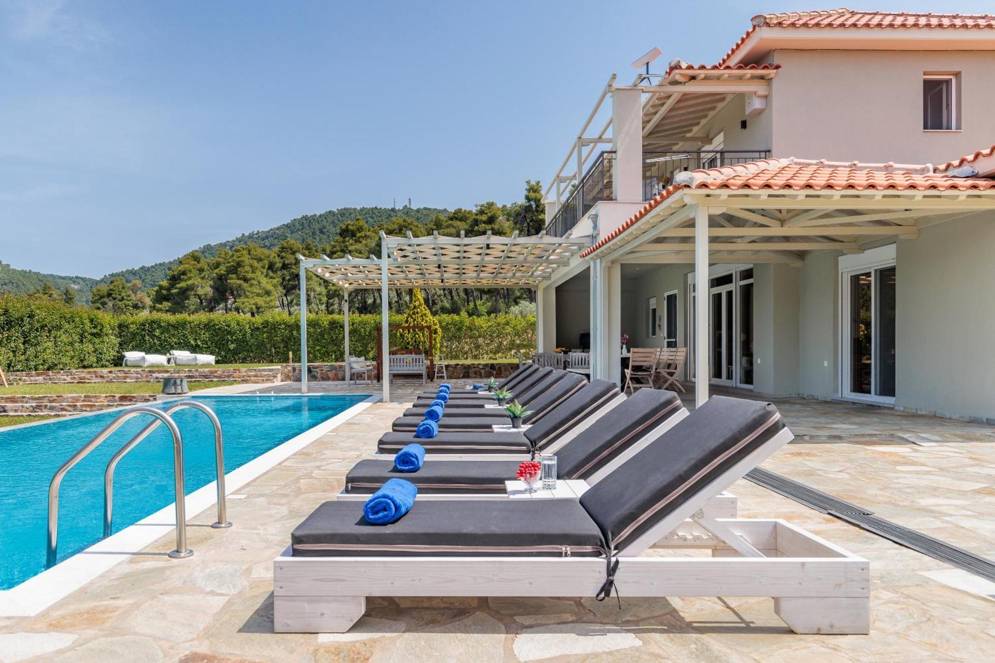 Villa Aelia By Kardous Alikias エクステリア 写真